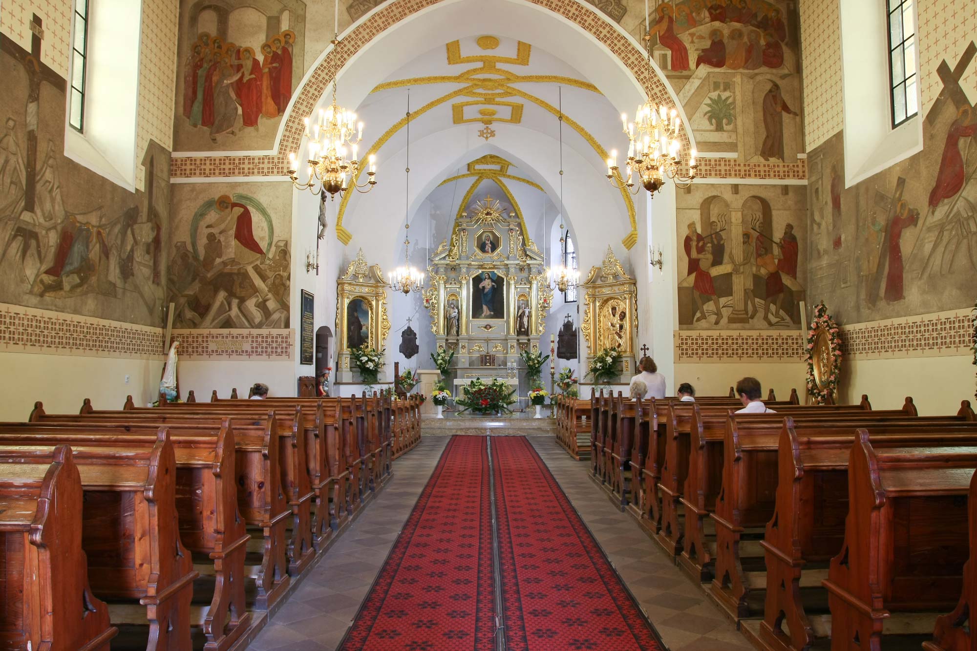 Kościół w Ćmińsku zabytek sakralny Miedziana Góra